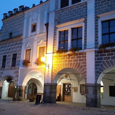 Ubytovani U Seniglu Hotel Telč Exterior foto